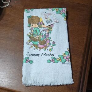 Precious Moments Floral Friends Towel - Green and Pink.. Vintage